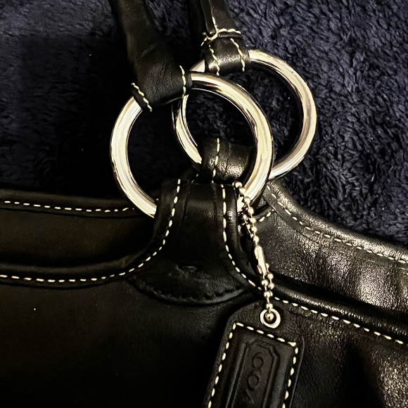 Large black leather Coach tote - Picture 3 of 7